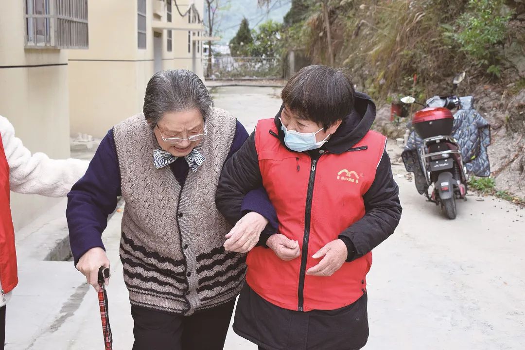 福建日报 “家政+养老”＝点单服务在家享老(图5)