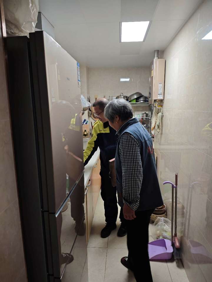万科物业积极探索“智慧养老”服务助力居家养老(图5)