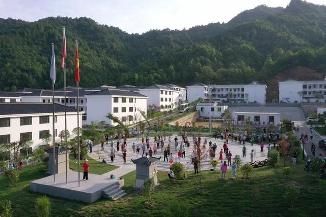 英山抢抓银发经济“康养+”蹚出新范式(图2)