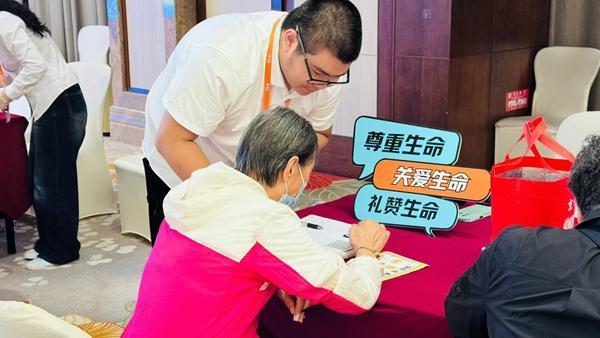 懂管理、能服务、会运营复合型青年人才受青睐(图1)